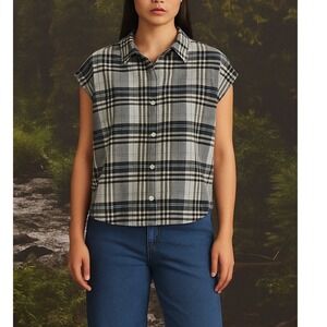 Roots Women's Boxy Lightweight Plaid Button‎ Up Top- Size XS